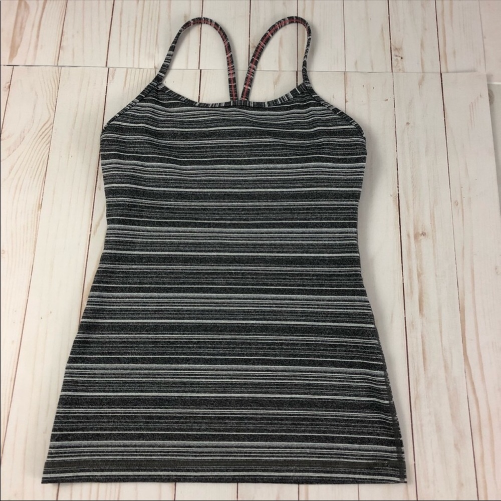 Lululemon workout tank Size 4